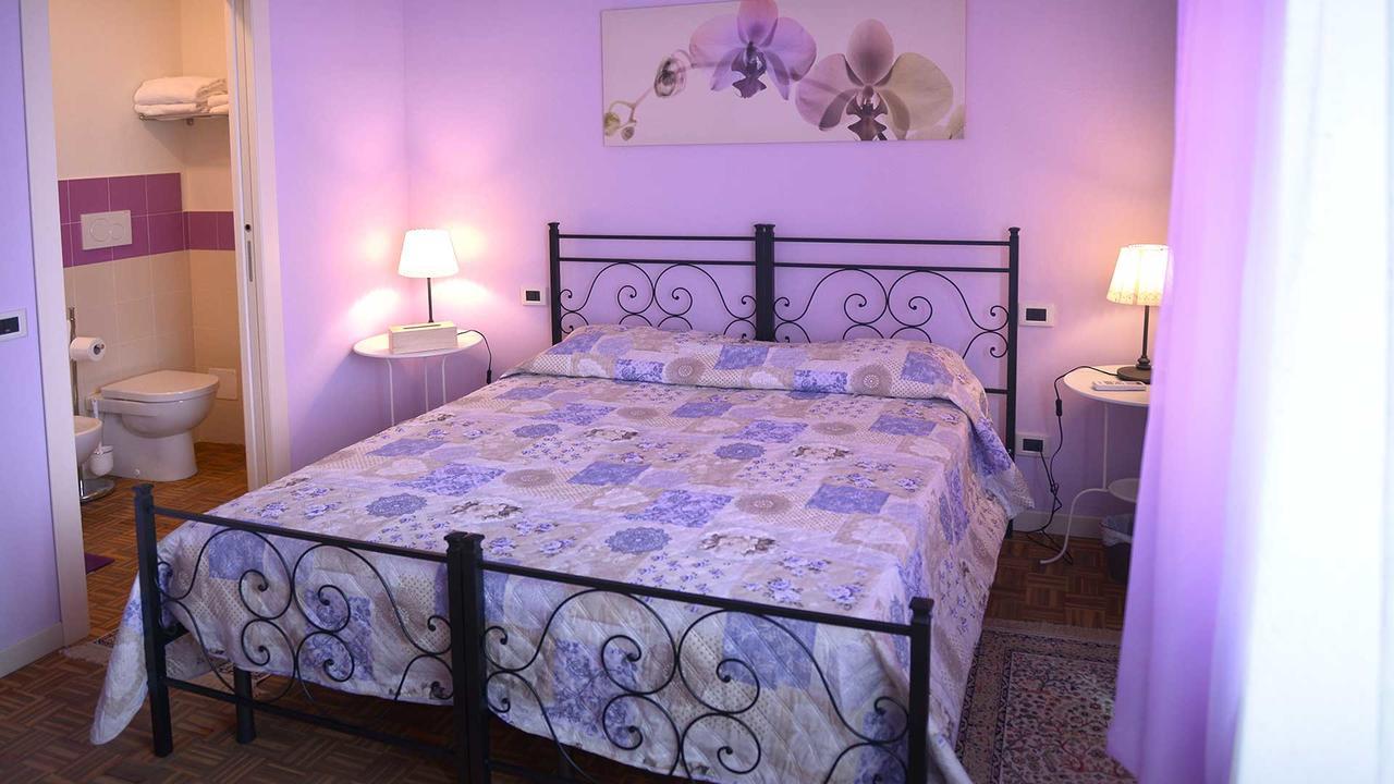Bed and Breakfast La Locanda Francigena Лукка Экстерьер фото