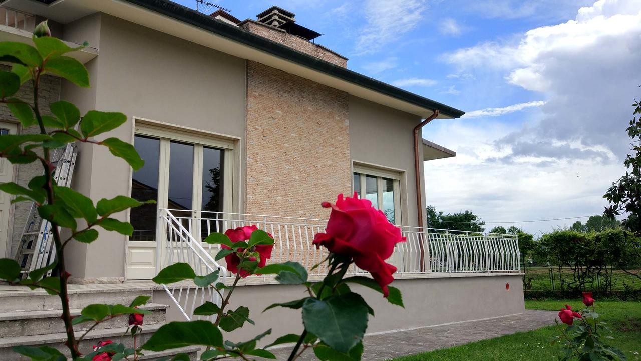 Bed and Breakfast La Locanda Francigena Лукка Экстерьер фото